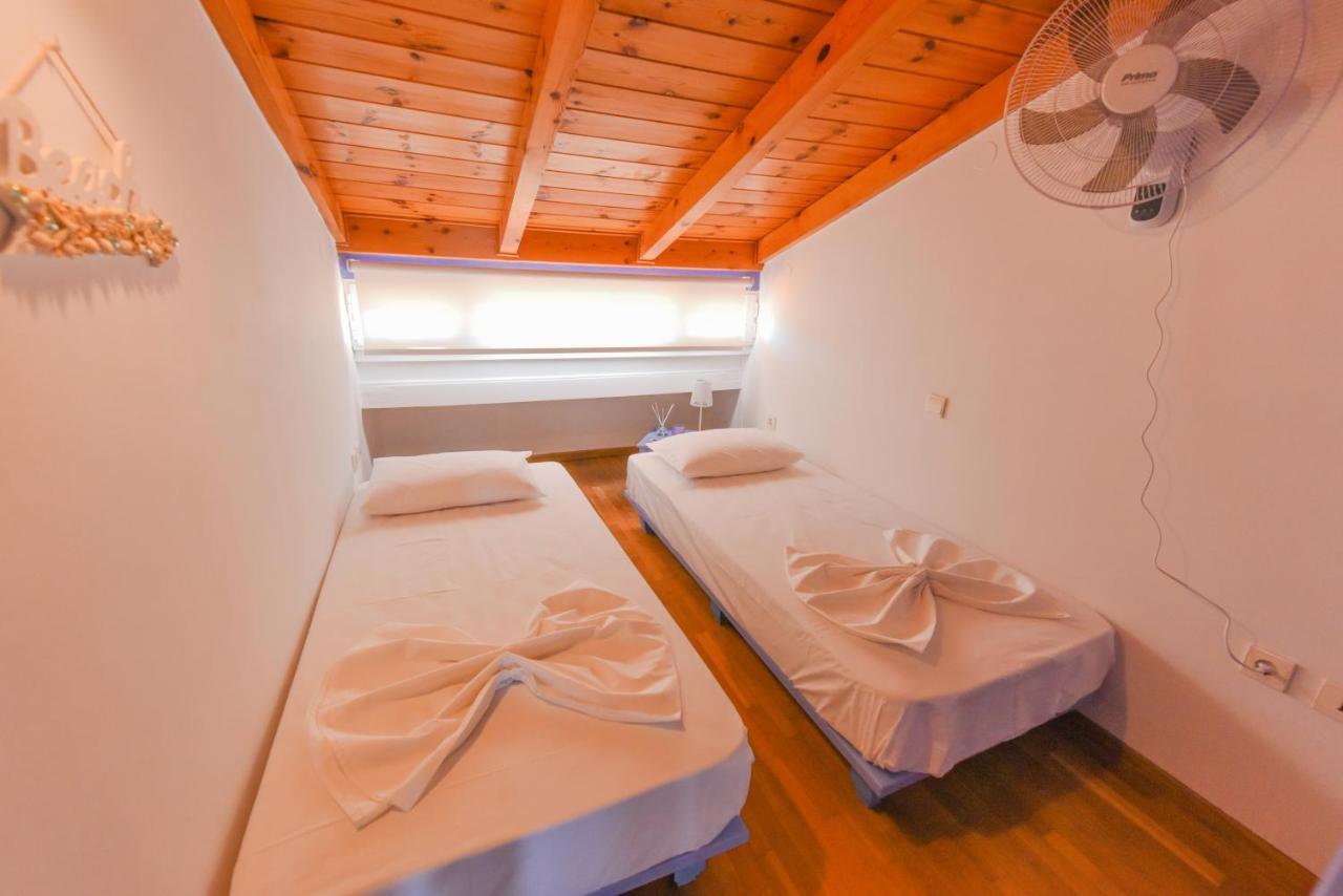Deja Blue Maisonette Ll Hébergement de vacances *